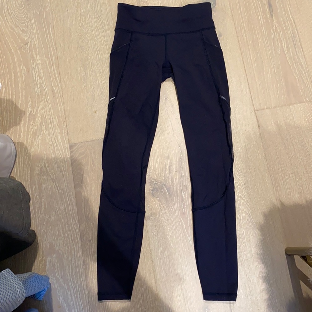 Navy blue lululemon leggings